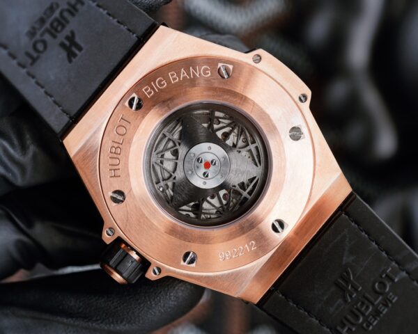 HUBLOT Big Bang Explosion