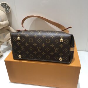 LV Carryall vintage handbag