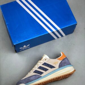 Adidas Classic Retro Running Shoes