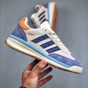 Adidas Classic Retro Running Shoes