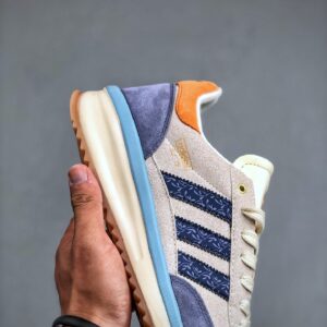 Adidas Classic Retro Running Shoes